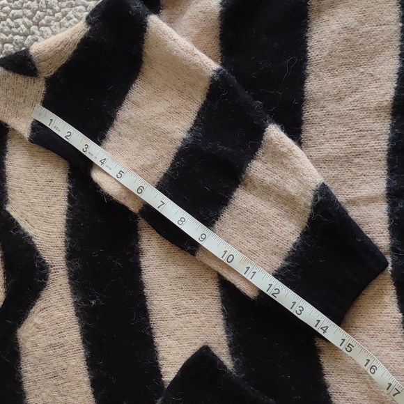 All Saints Size XS Wool Alpaca Blend Stripe V-Neck Long Sleeve Sweater - Picture 7 of 13